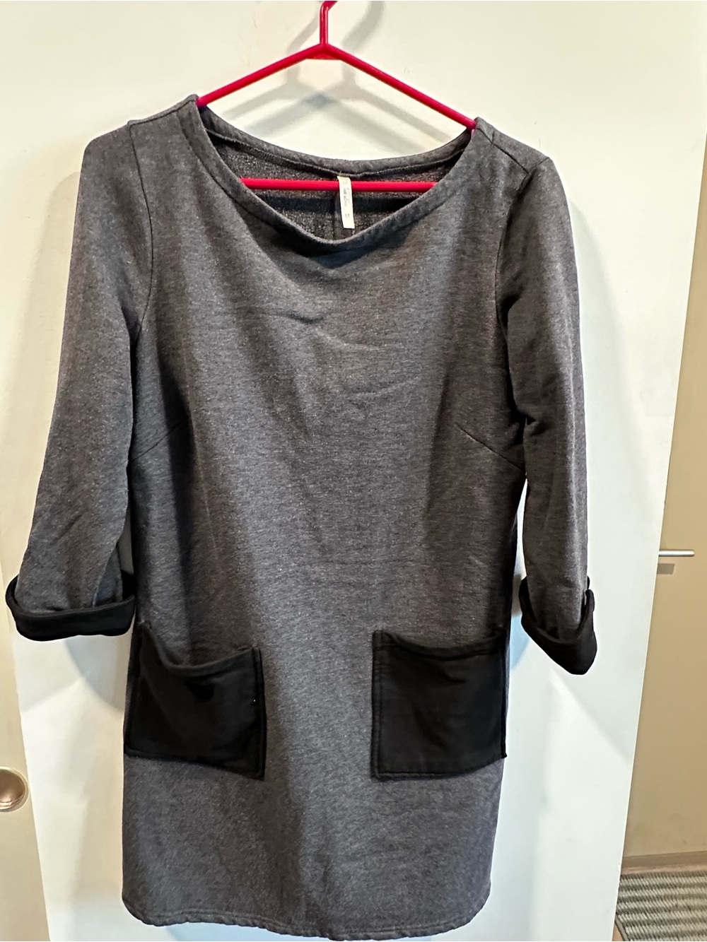 Blue Sky Charcoal Gray Long-Sleeve Shift Dress with Black Pockets